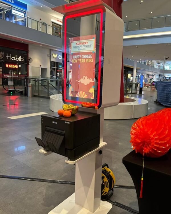 Selfie Retro Birthday Photobooth Vintage Instant DSLR Wedding PhotoBooth Machine with Printer and Camera